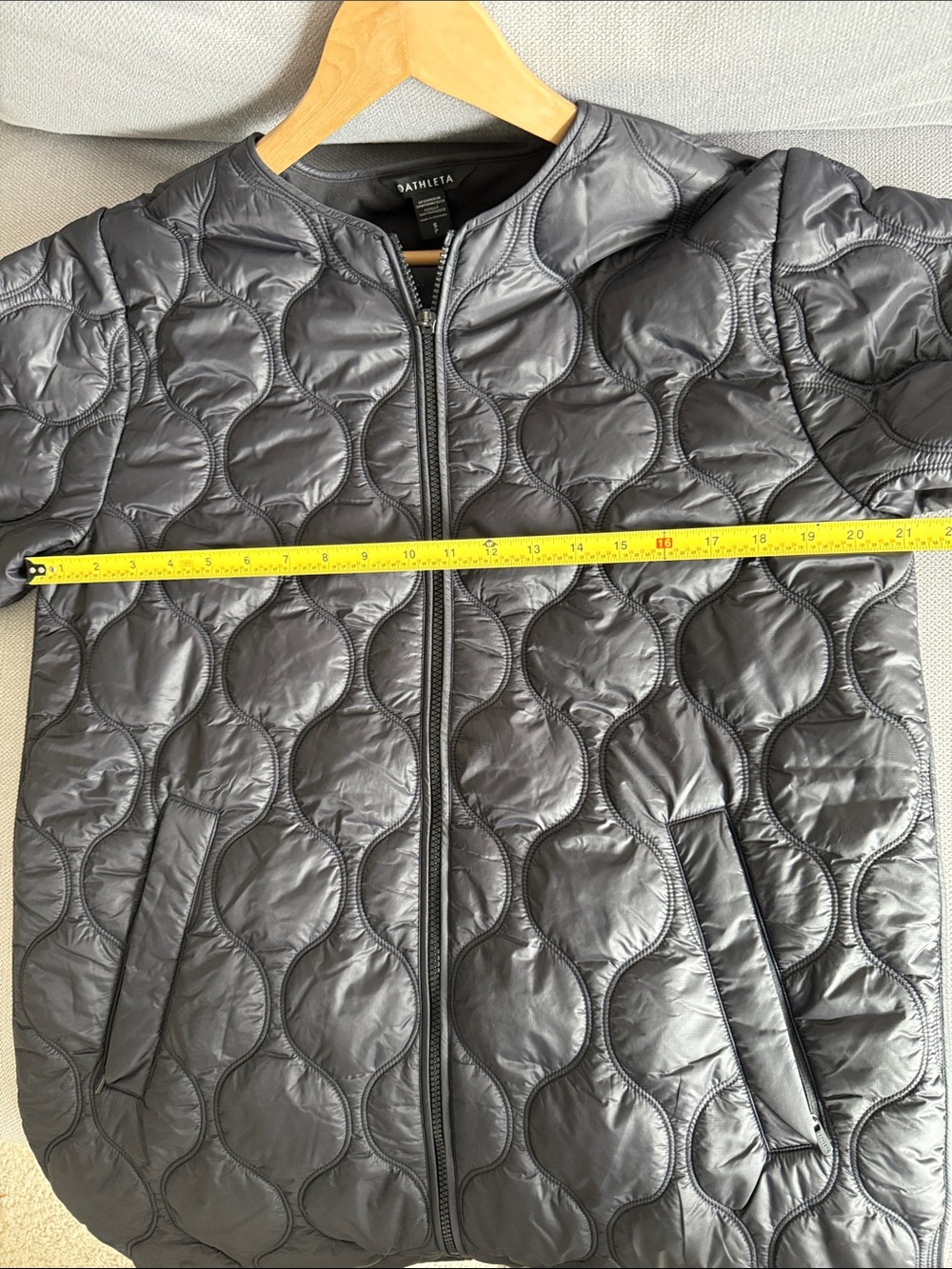 ATHLETA Womens Jacket
Black Size S Alight Quilted Full Zip Nylon - Picture 8 of 11